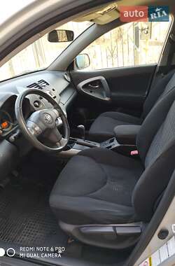 Внедорожник / Кроссовер Toyota RAV4 2008 в 