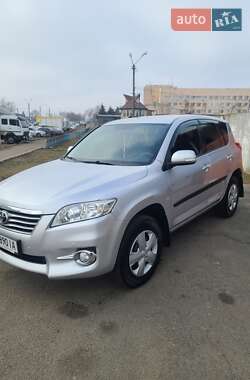 Внедорожник / Кроссовер Toyota RAV4 2011 в Полтаве