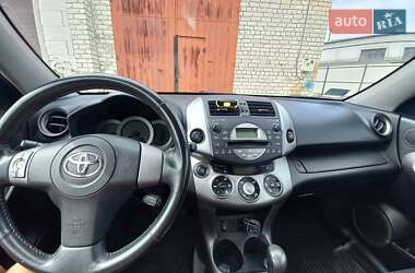 Внедорожник / Кроссовер Toyota RAV4 2006 в Камне-Каширском