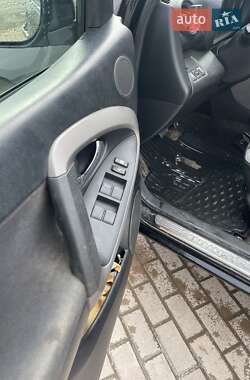 Внедорожник / Кроссовер Toyota RAV4 2007 в 