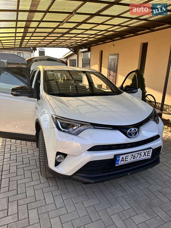 Внедорожник / Кроссовер Toyota RAV4 2018 в Одессе