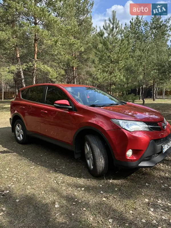 Позашляховик / Кросовер Toyota RAV4 2013 в 