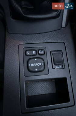 Внедорожник / Кроссовер Toyota RAV4 2009 в 