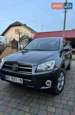 Внедорожник / Кроссовер Toyota RAV4 2009 в 