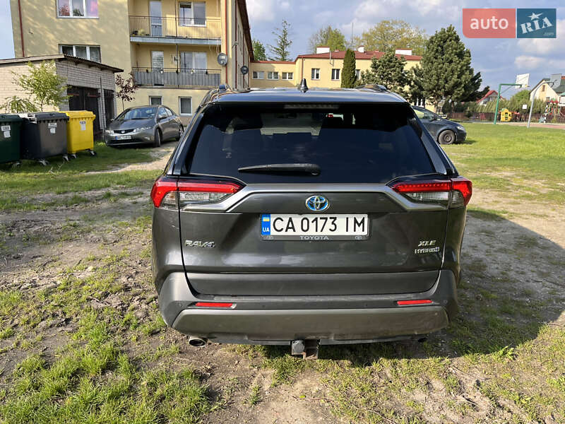 Внедорожник / Кроссовер Toyota RAV4 2019 в Ковеле