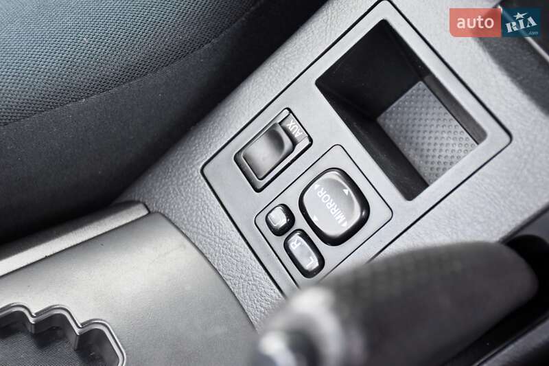 Внедорожник / Кроссовер Toyota RAV4 2010 в Дрогобыче