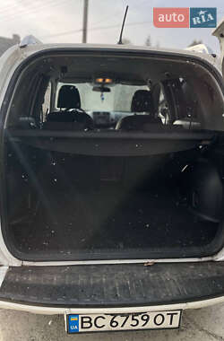 Внедорожник / Кроссовер Toyota RAV4 2011 в 