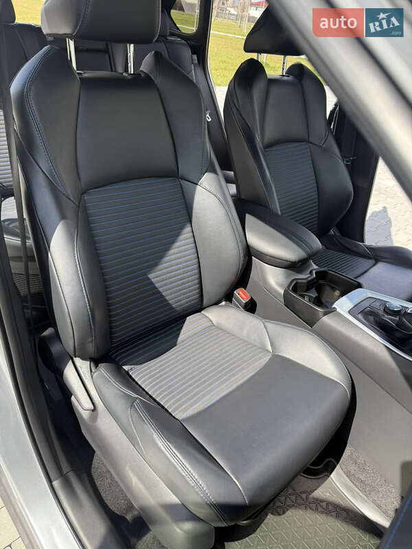 Позашляховик / Кросовер Toyota RAV4 2020 в Ірпені
