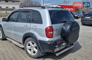 Позашляховик / Кросовер Toyota RAV4 2003 в 