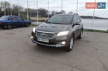 Внедорожник / Кроссовер Toyota RAV4 2010 в 