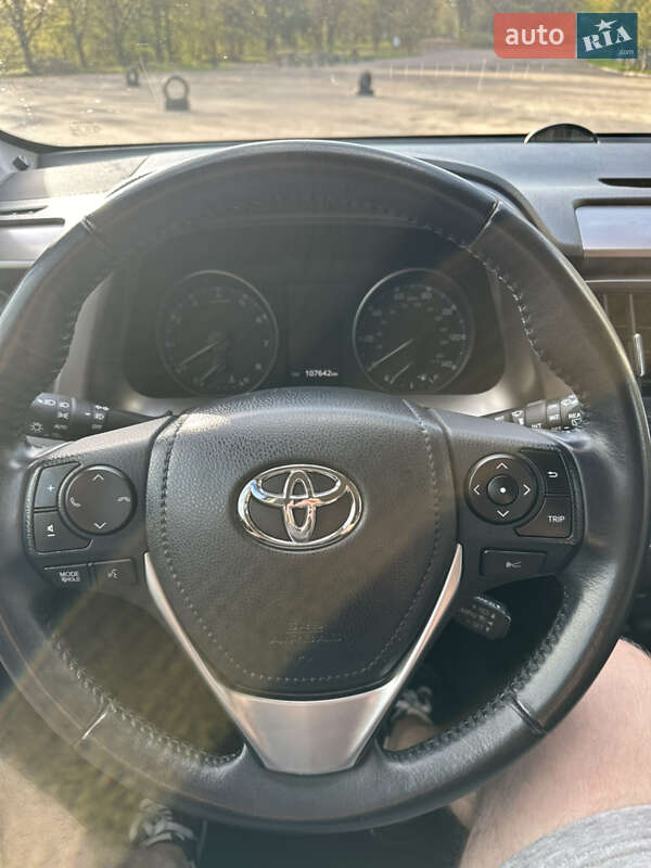 Внедорожник / Кроссовер Toyota RAV4 2016 в Львове фото 16 Внедорожник / Кроссовер Toyota RAV4 2016 в Львове
