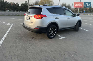 Внедорожник / Кроссовер Toyota RAV4 2013 в 