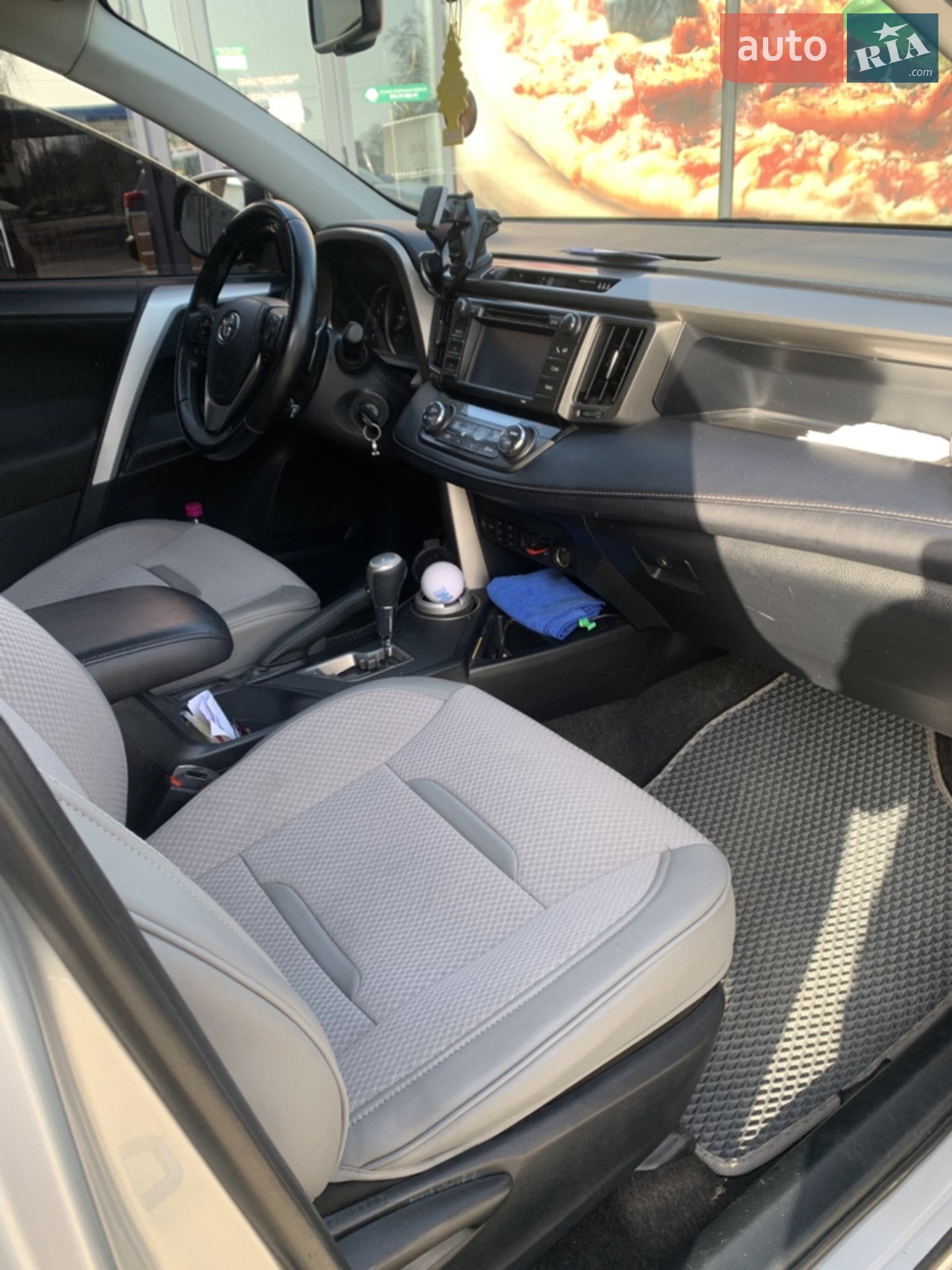 2013 Toyota RAV 4 - мініатюра 10