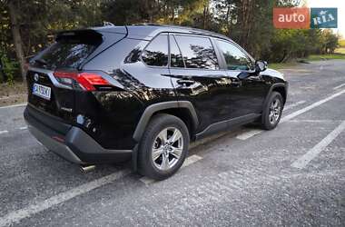 Внедорожник / Кроссовер Toyota RAV4 2023 в Черкассах
