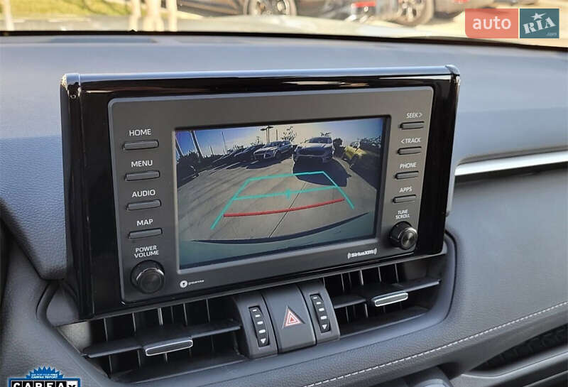 Позашляховик / Кросовер Toyota RAV4 2021 в Запоріжжі