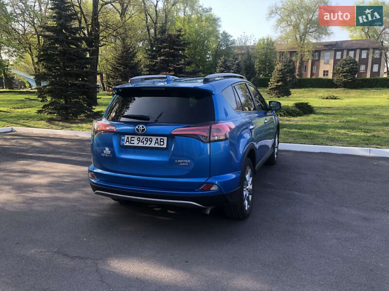 Позашляховик / Кросовер Toyota RAV4 2017 в Кам'янському фото 8 Позашляховик / Кросовер Toyota RAV4 2017 в Кам'янському