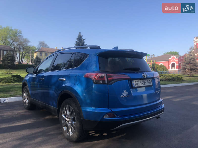 Позашляховик / Кросовер Toyota RAV4 2017 в Кам'янському фото 42 Позашляховик / Кросовер Toyota RAV4 2017 в Кам'янському