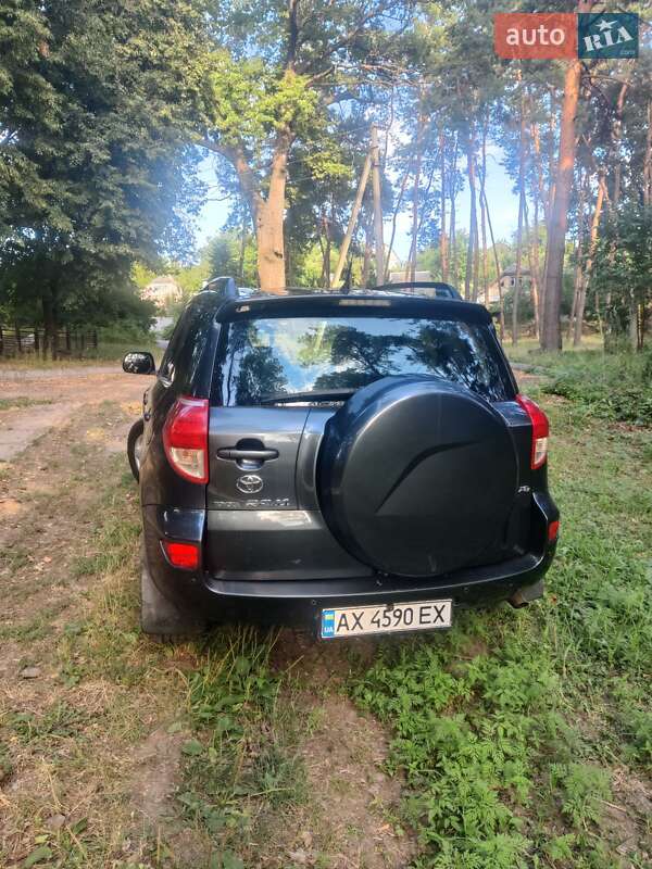 Позашляховик / Кросовер Toyota RAV4 2006 в Люботині фото 4 Позашляховик / Кросовер Toyota RAV4 2006 в Люботині