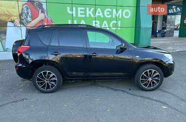 Внедорожник / Кроссовер Toyota RAV4 2008 в 