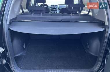 Внедорожник / Кроссовер Toyota RAV4 2008 в 