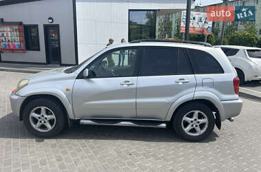 Позашляховик / Кросовер Toyota RAV4 2003 в Чернігові