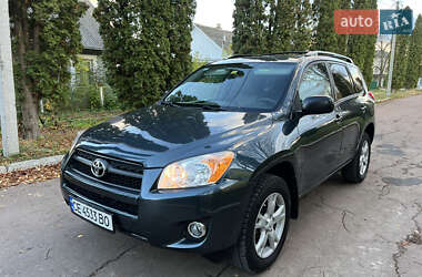 Позашляховик / Кросовер Toyota RAV4 2012 в 