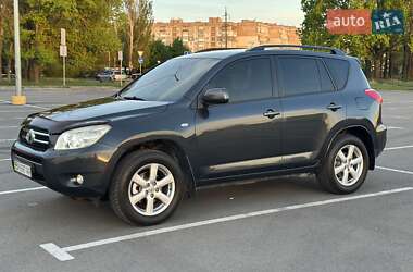 Внедорожник / Кроссовер Toyota RAV4 2008 в 