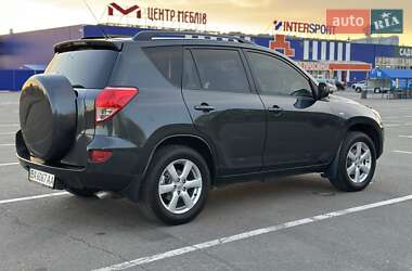 Внедорожник / Кроссовер Toyota RAV4 2008 в 
