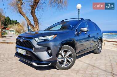 Внедорожник / Кроссовер Toyota RAV4 2022 в Николаеве