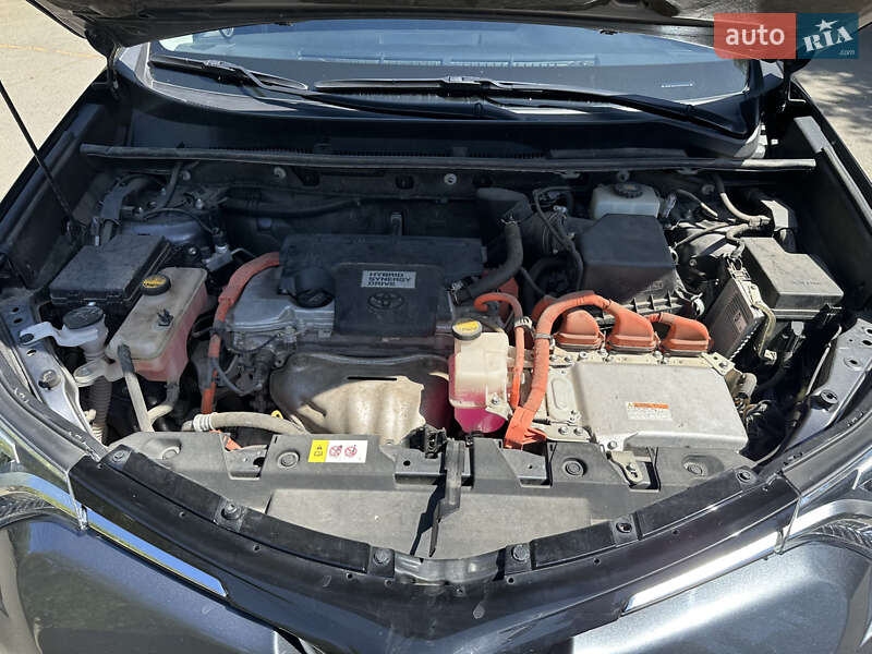 Позашляховик / Кросовер Toyota RAV4 2018 в Одесі