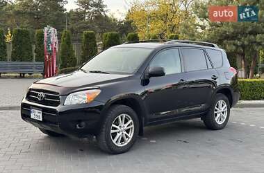 Внедорожник / Кроссовер Toyota RAV4 2007 в 