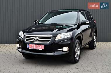 Позашляховик / Кросовер Toyota RAV4 2010 в 