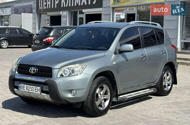 Внедорожник / Кроссовер Toyota RAV4 2006 в Запорожье