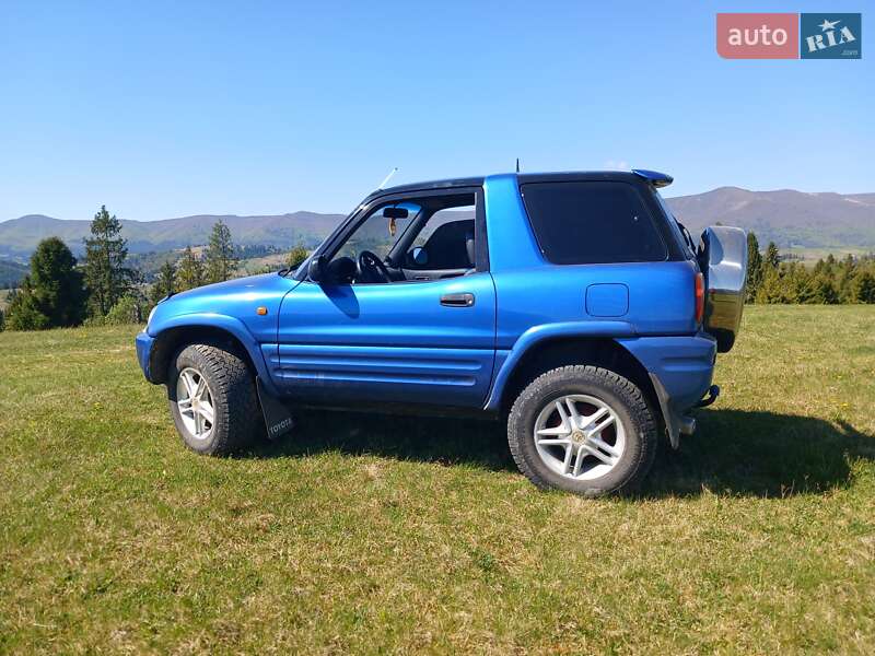 Внедорожник / Кроссовер Toyota RAV4 1997 в Межгорье фото 4 Внедорожник / Кроссовер Toyota RAV4 1997 в Межгорье