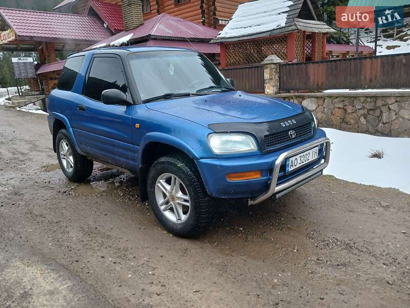 Внедорожник / Кроссовер Toyota RAV4 1997 в Межгорье фото 9 Внедорожник / Кроссовер Toyota RAV4 1997 в Межгорье