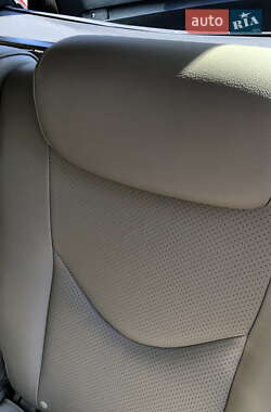 Внедорожник / Кроссовер Toyota RAV4 2007 в 