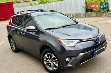 Внедорожник / Кроссовер Toyota RAV4 2018 в Киеве