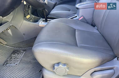 Внедорожник / Кроссовер Toyota RAV4 2002 в 