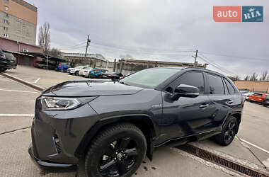 Внедорожник / Кроссовер Toyota RAV4 2019 в Новомосковске