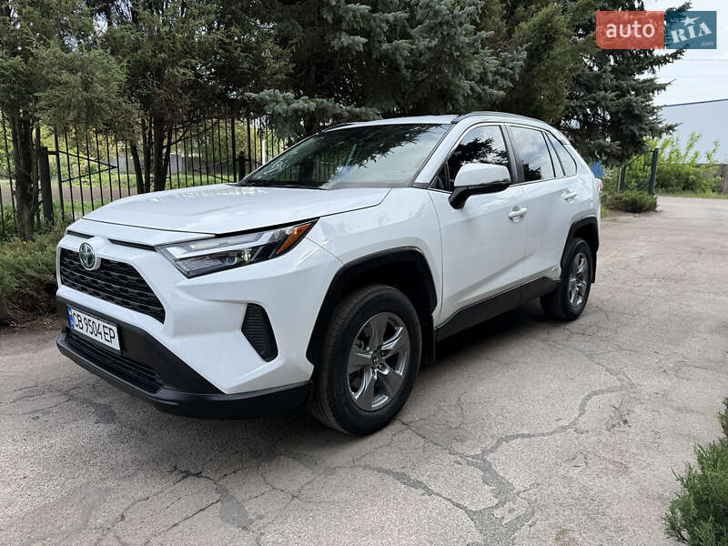 Позашляховик / Кросовер Toyota RAV4 2022 в Києві