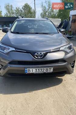 Позашляховик / Кросовер Toyota RAV4 2016 в Кременчуці