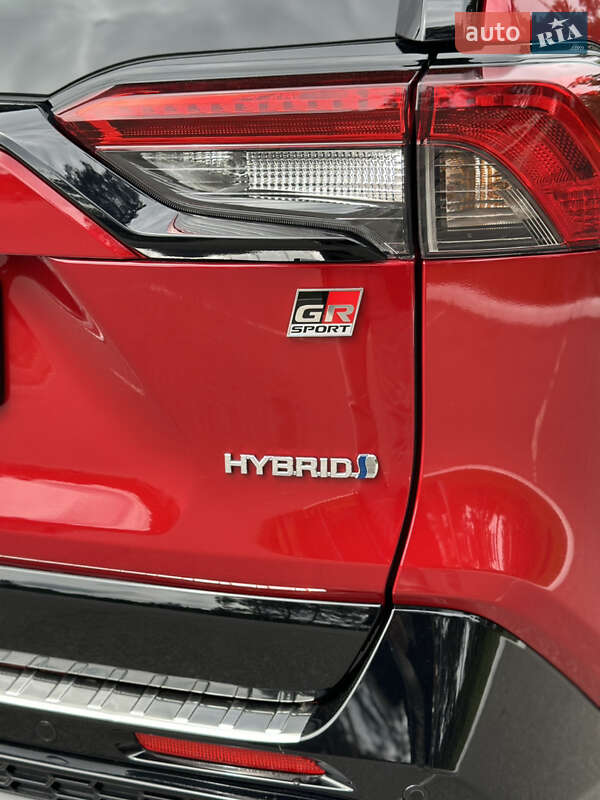 Внедорожник / Кроссовер Toyota RAV4 2024 в Киеве