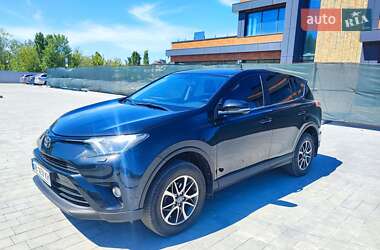 Позашляховик / Кросовер Toyota RAV4 2016 в Вінниці