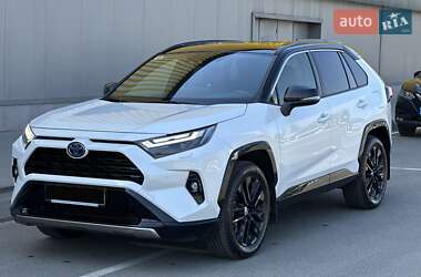 Позашляховик / Кросовер Toyota RAV4 2023 в Києві