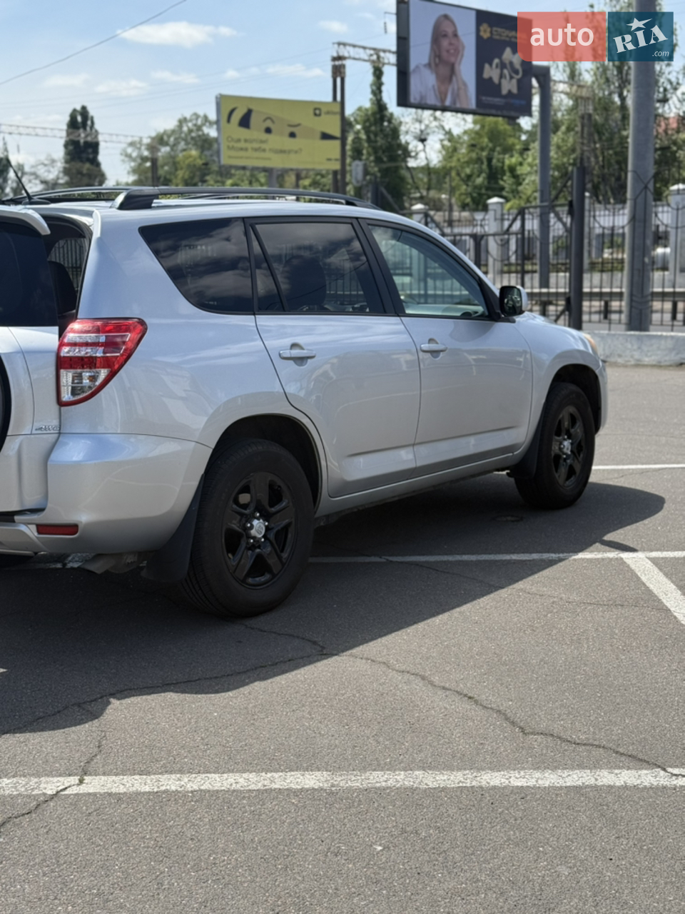 2010 Toyota RAV 4 - мініатюра 11