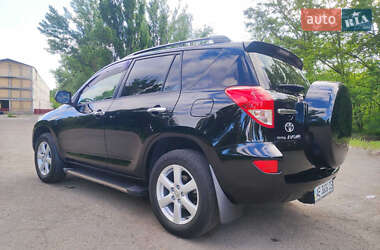 Позашляховик / Кросовер Toyota RAV4 2008 в 