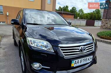 Внедорожник / Кроссовер Toyota RAV4 2010 в Ровно