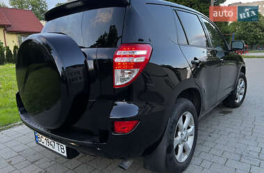 Позашляховик / Кросовер Toyota RAV4 2010 в 