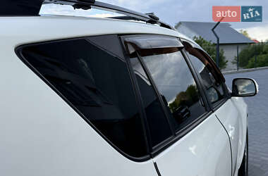 Позашляховик / Кросовер Toyota RAV4 2011 в 