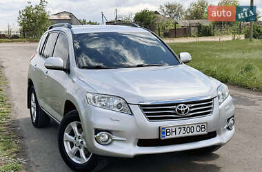 Внедорожник / Кроссовер Toyota RAV4 2010 в Одессе